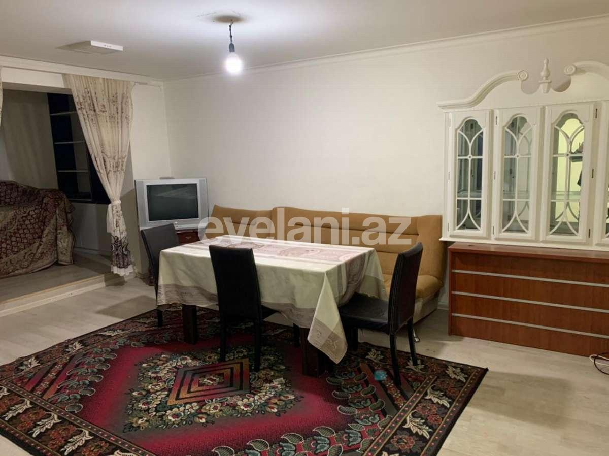 Sale, old building, 2 room, 55 m², Inshaatchilar m.