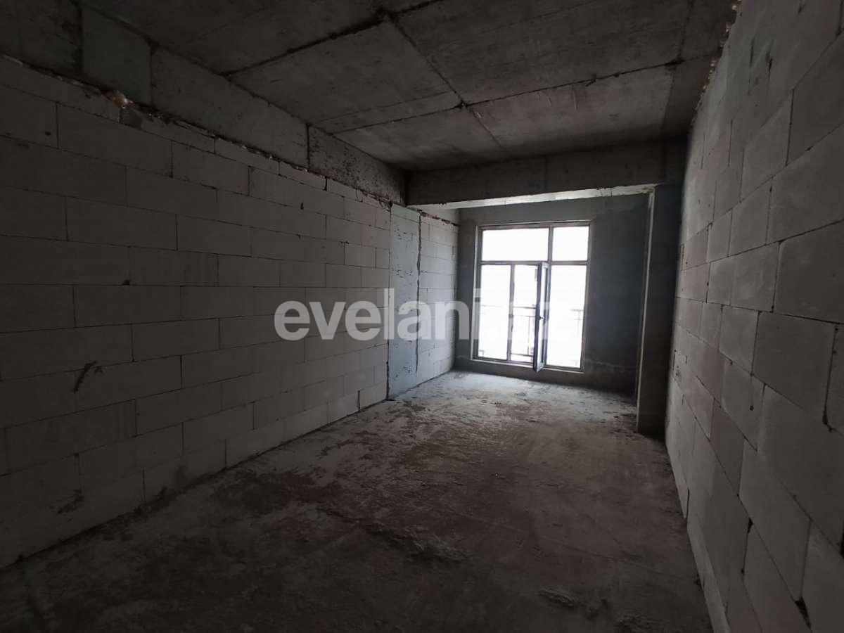 Satılır, yeni tikili, 2 otaqlı, 63 m², 28 may m.