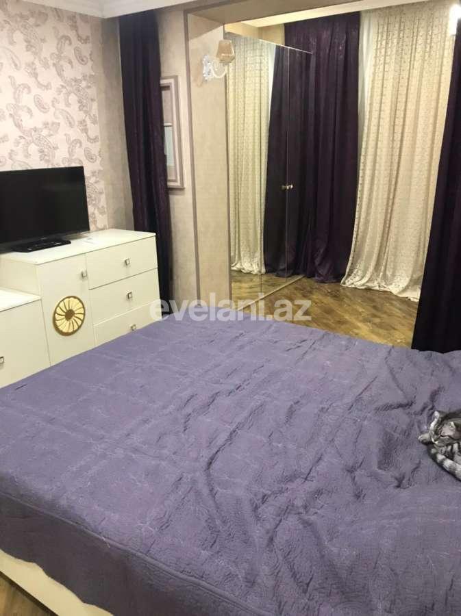 Rent, old building, 3 room, 74 m², Elmlar Akademiyası m.