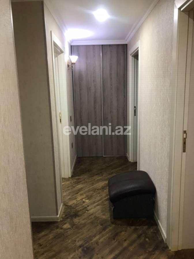 Rent, old building, 3 room, 74 m², Elmlar Akademiyası m.