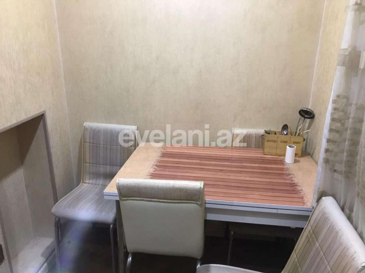 Rent, old building, 3 room, 74 m², Elmlar Akademiyası m.