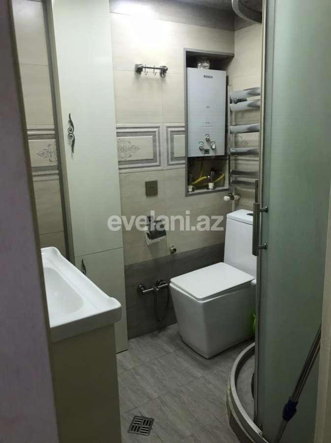 Rent, old building, 3 room, 74 m², Elmlar Akademiyası m.