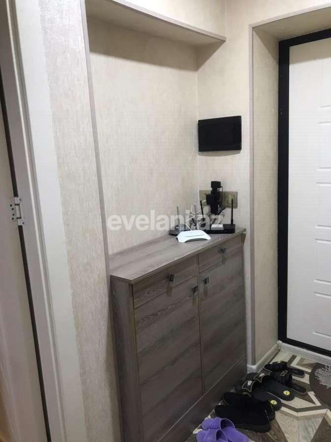 Rent, old building, 3 room, 74 m², Elmlar Akademiyası m.