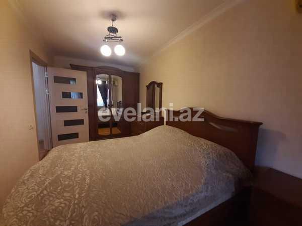 Rent, old building, 3 room, 65 m², Sabail r.