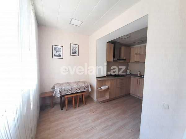 Rent, old building, 3 room, 65 m², Sabail r.