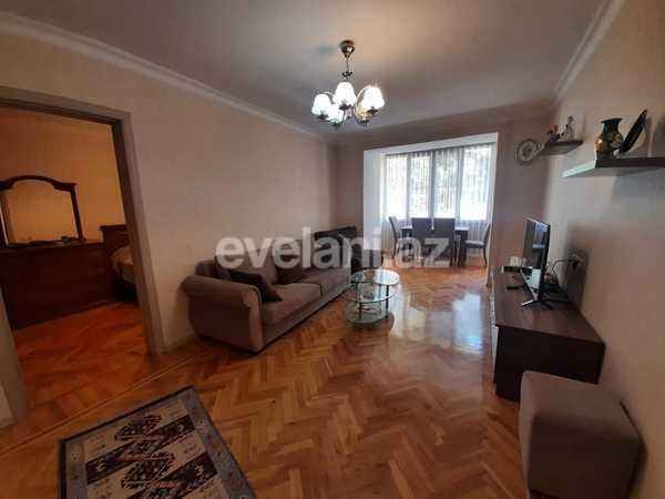 Rent, old building, 3 room, 65 m², Sabail r.