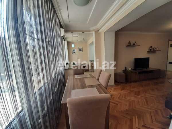 Rent, old building, 3 room, 65 m², Sabail r.