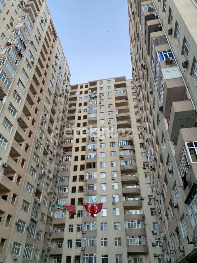 Satılır, yeni tikili, 3 otaqlı, 110 m², 8-ci mikrorayon q.