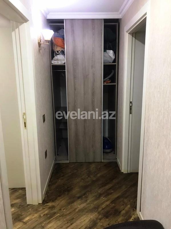 Rent, old building, 3 room, 74 m², Nizami m.