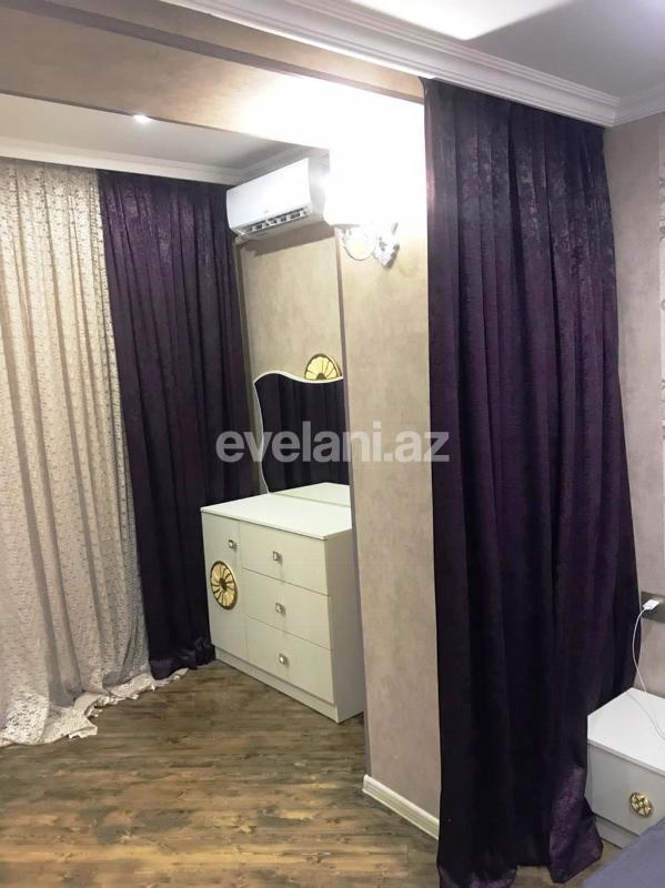 Rent, old building, 3 room, 74 m², Nizami m.