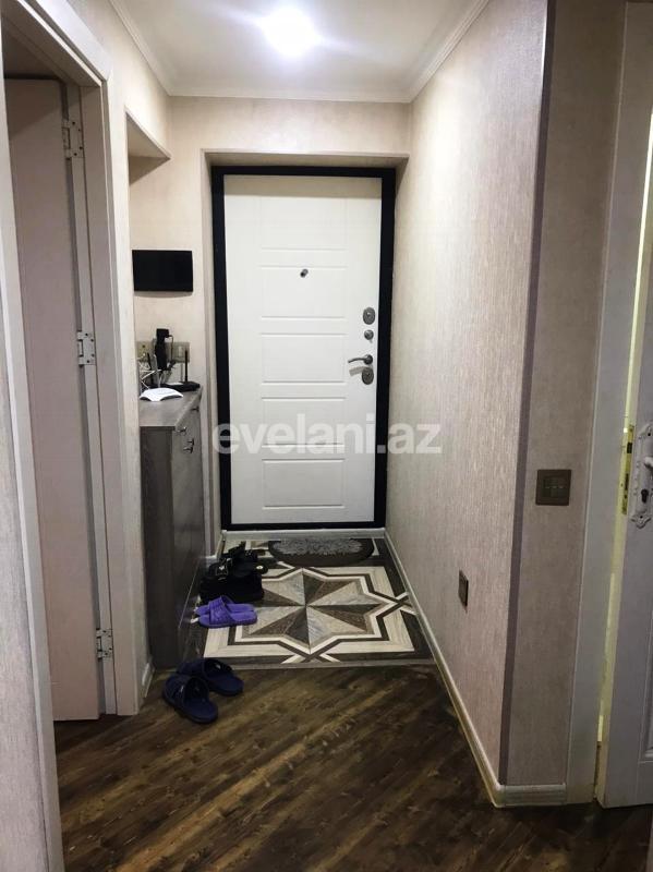 Rent, old building, 3 room, 74 m², Nizami m.