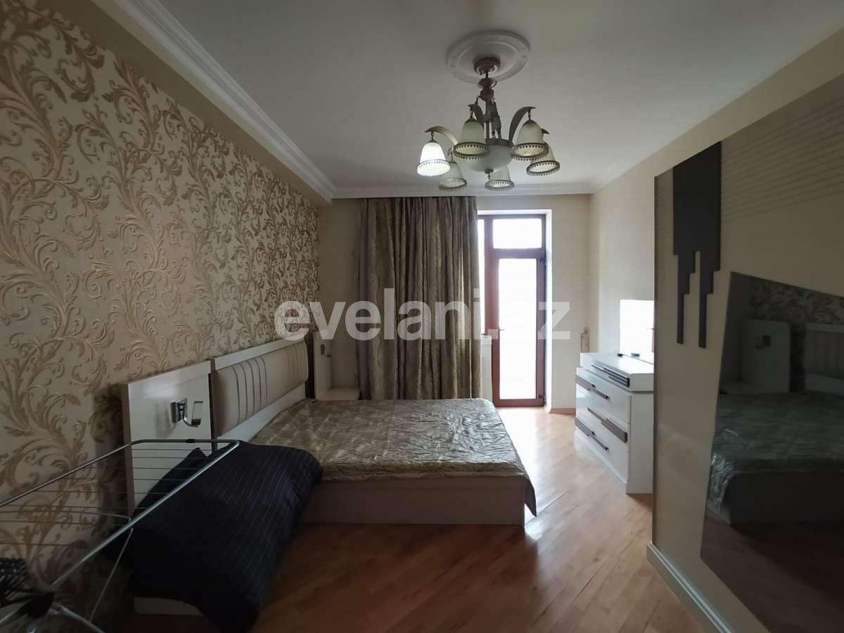 Sale, new building, 3 room, 138 m², 8 November m.