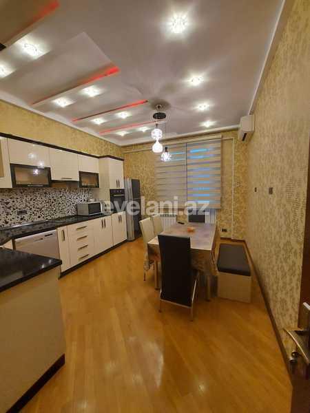 Kirayə verilir, yeni tikili, 3 otaqlı, 155 m², 28 may m.