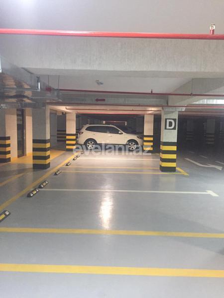 Satılır, yeni tikili, 2 otaqlı, 51 m², İnşaatçılar m.