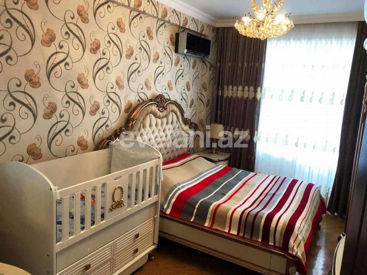 Satılır, yeni tikili, 3 otaqlı, 120 m², Azadlıq prospekti m.