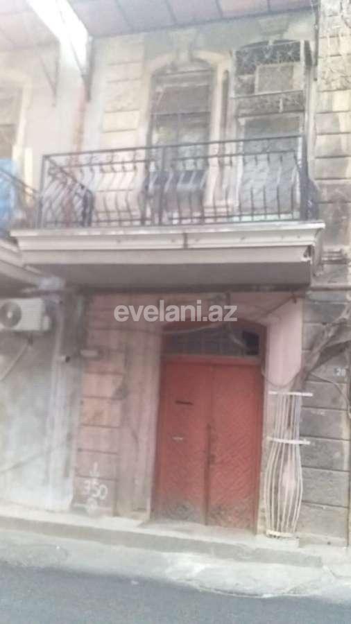 Sale, old building, 2 room, 50.2 m², Icheri Sheher m.