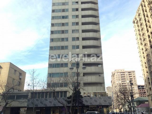Rent, new building, 2 room, 65 m², Sabail r.