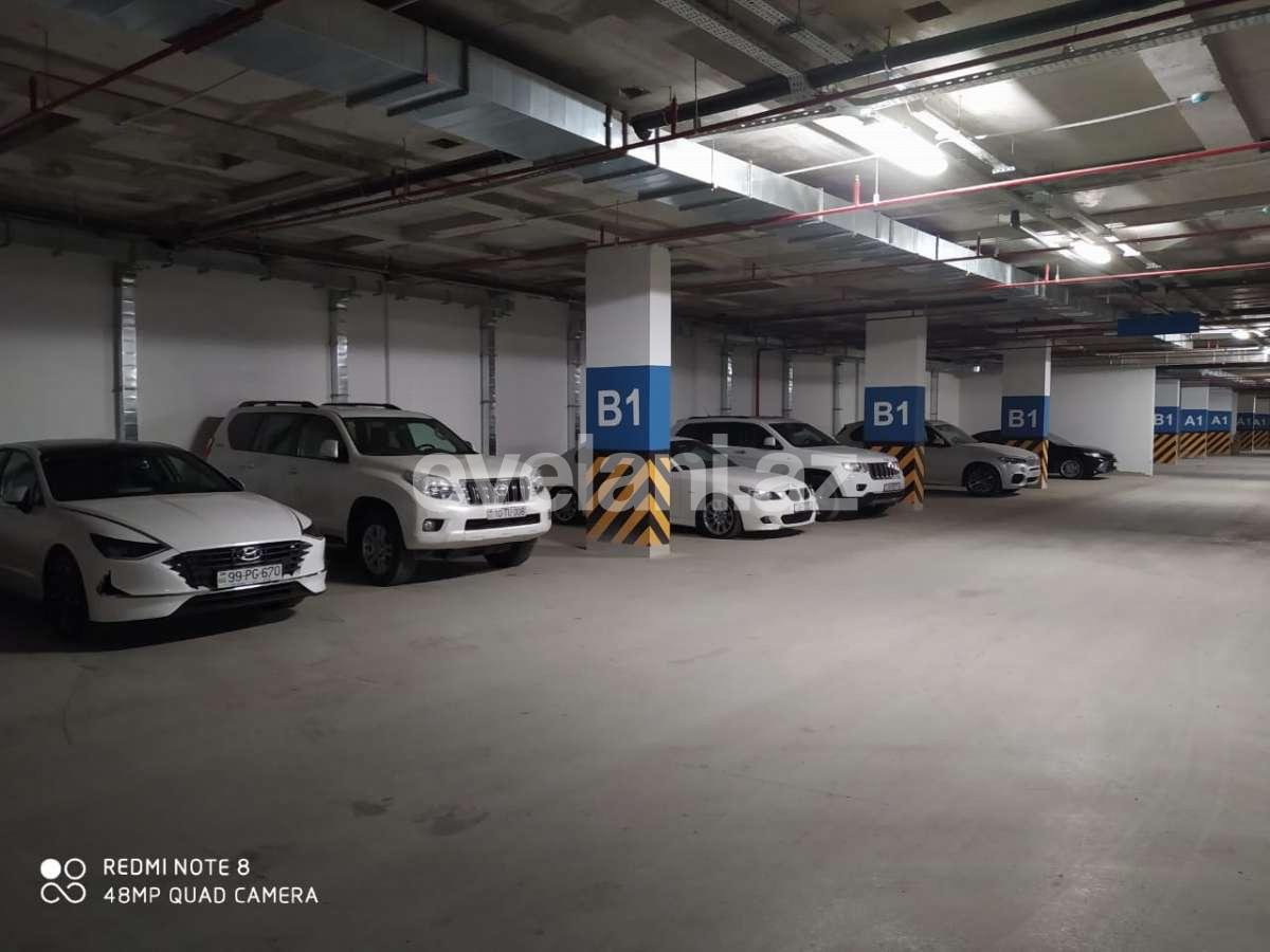 Продаётся, новостройка, 3-комнаты, 140 m², Элмляр Академиясы m.