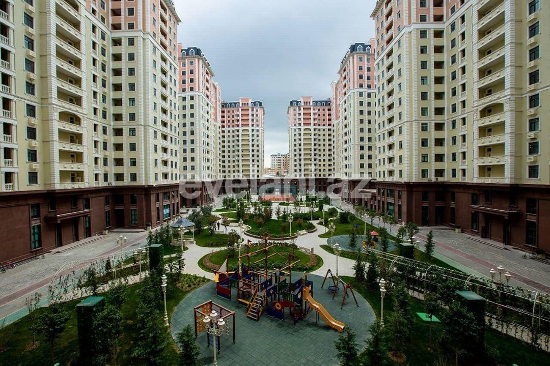 Продаётся, новостройка, 3-комнаты, 140 m², Элмляр Академиясы m.