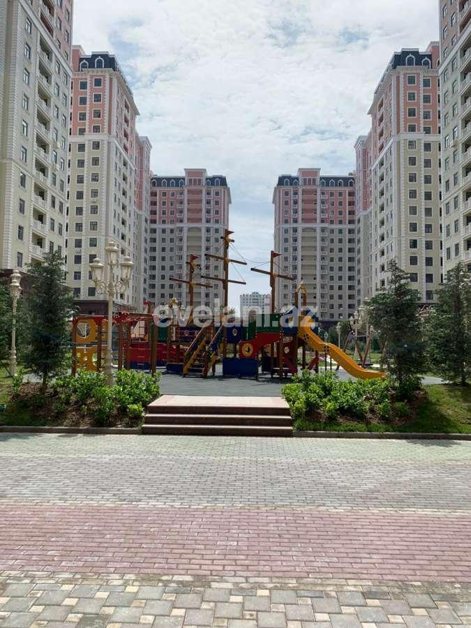 Продаётся, новостройка, 3-комнаты, 140 m², Элмляр Академиясы m.