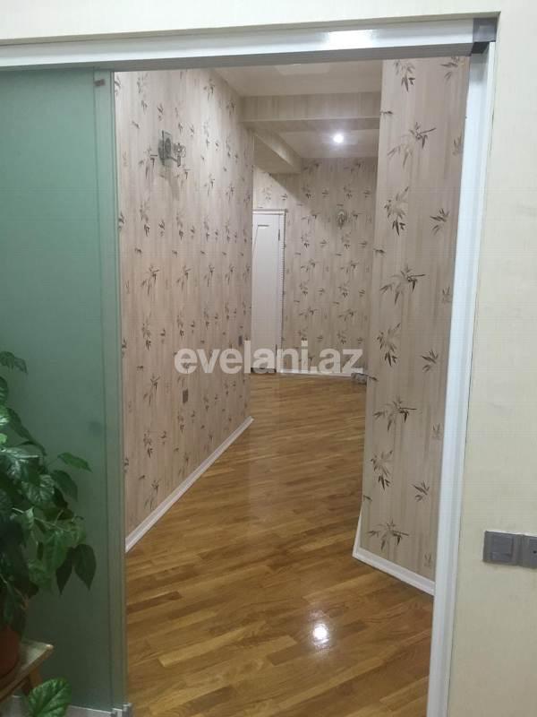 Satılır, yeni tikili, 3 otaqlı, 100 m², 2-ci mikrorayon q.