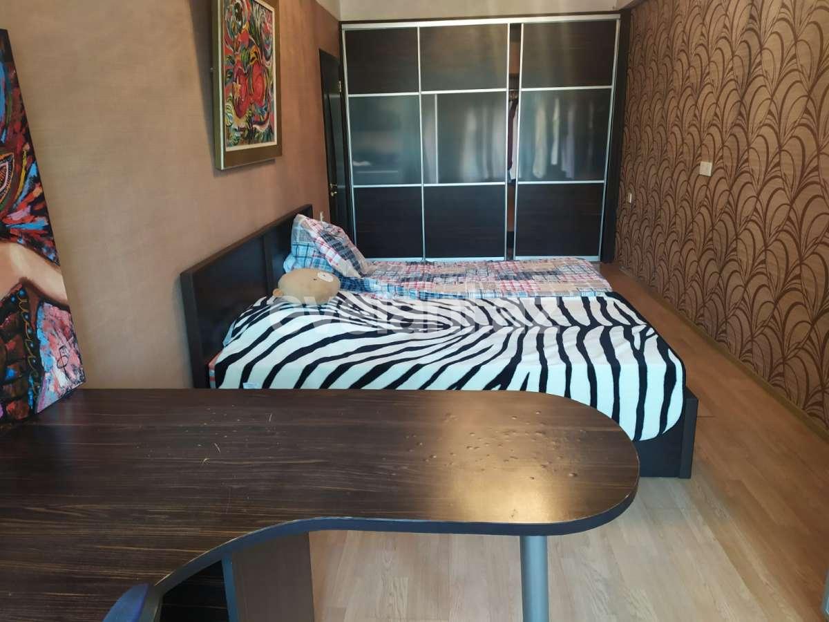 Rent, old building, 3 room, 100 m², Icheri Sheher m.