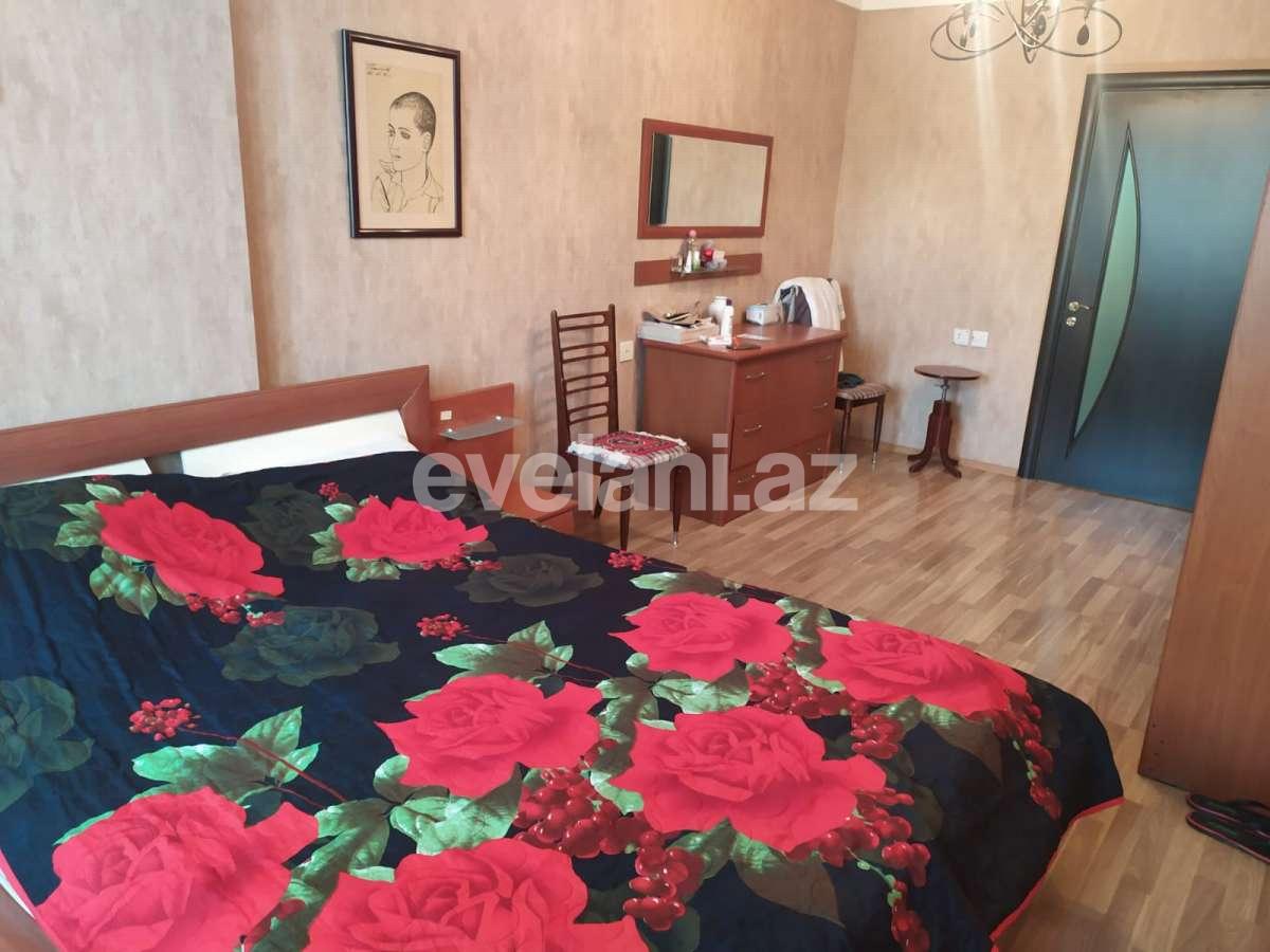Rent, old building, 3 room, 100 m², Icheri Sheher m.