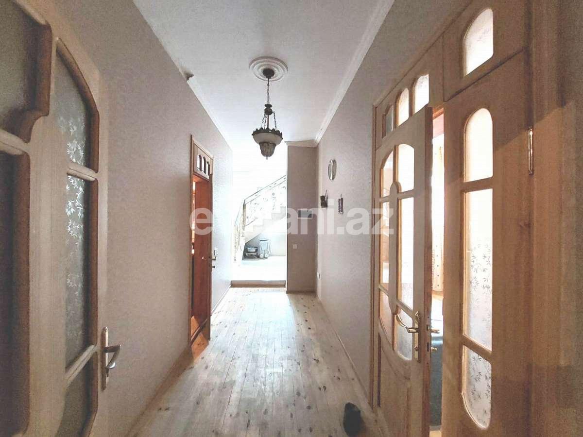 Satılır, həyət evi / bağ, 6 otaqlı, 200 m², Yeni Ramana q.