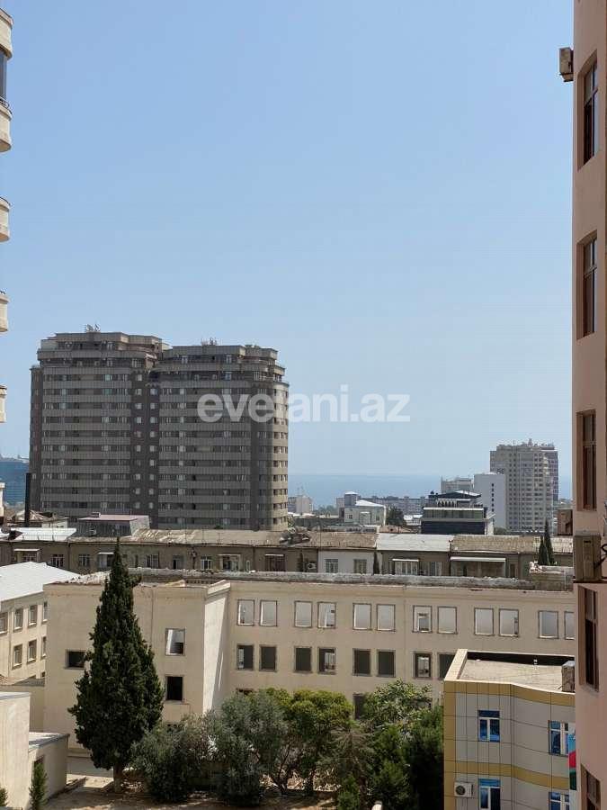 Satılır, yeni tikili, 3 otaqlı, 170 m², 28 may m.