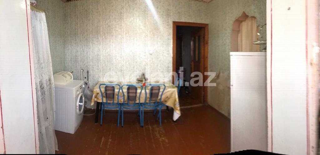 Sale, old building, 3 room, 82 m², 9-th microdistrict d.