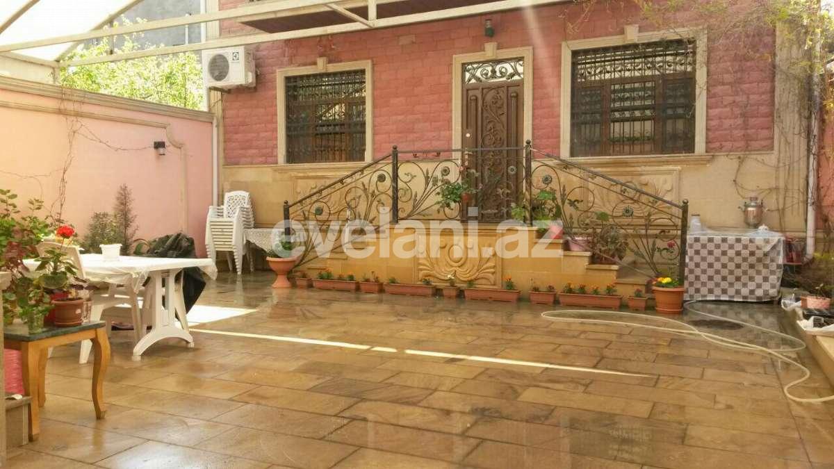 Satılır, həyət evi / bağ, 5 otaqlı, 250 m², Biləcəri q.