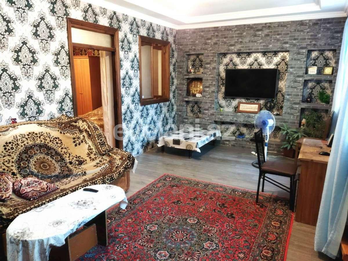 Satılır, həyət evi / bağ, 4 otaqlı, 100 m², İnşaatçılar m.