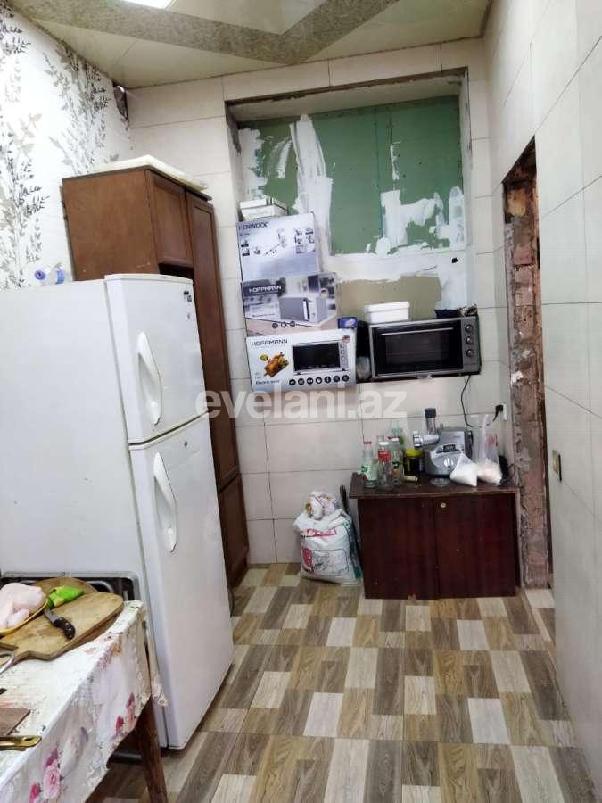 Satılır, həyət evi / bağ, 4 otaqlı, 100 m², İnşaatçılar m.
