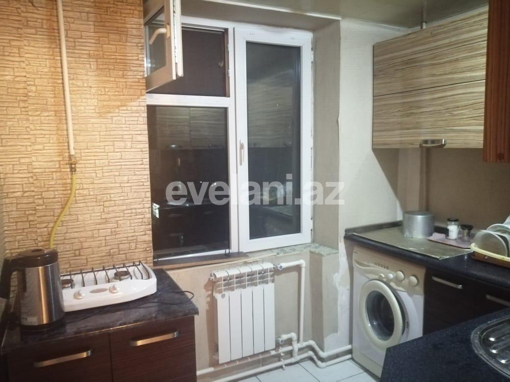 Kirayə verilir, köhnə tikili, 3 otaqlı, 75 m², Elmlər Akademiyası m.