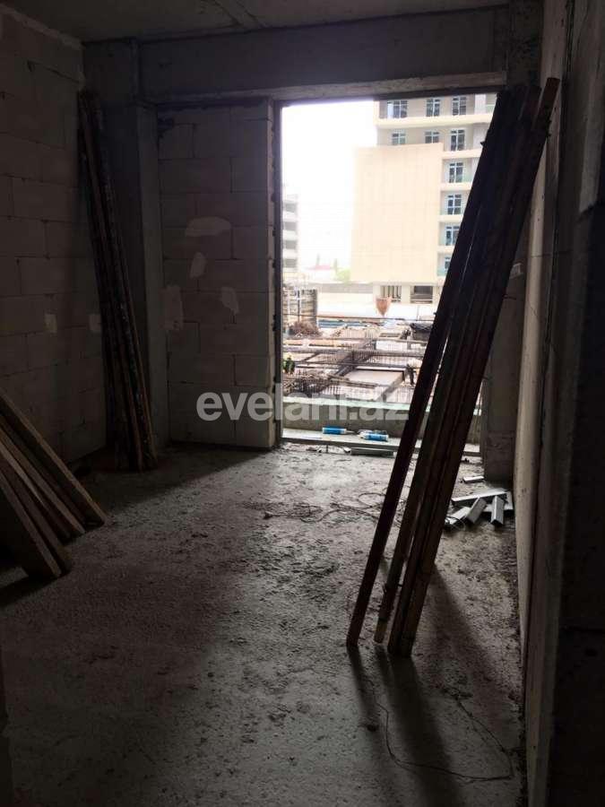 Продаётся, новостройка, 4-комнаты, 178 m², Низами m.