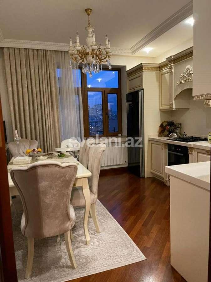 Satılır, yeni tikili, 3 otaqlı, 125 m², Elmlər Akademiyası m.