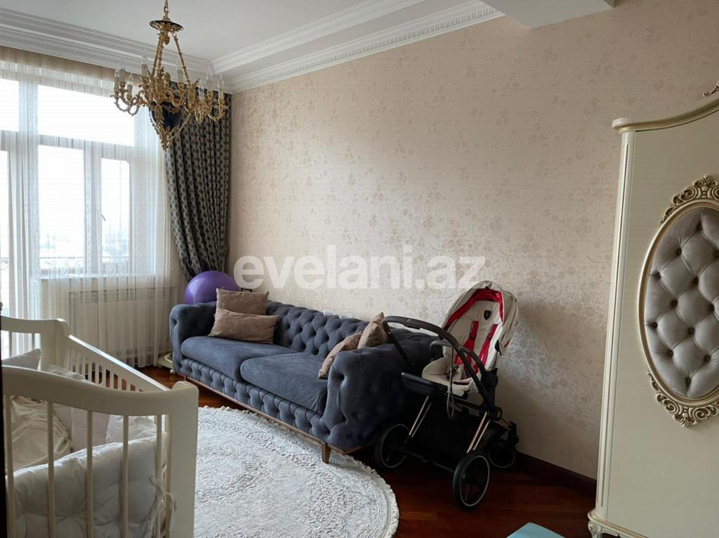 Satılır, yeni tikili, 3 otaqlı, 125 m², Elmlər Akademiyası m.