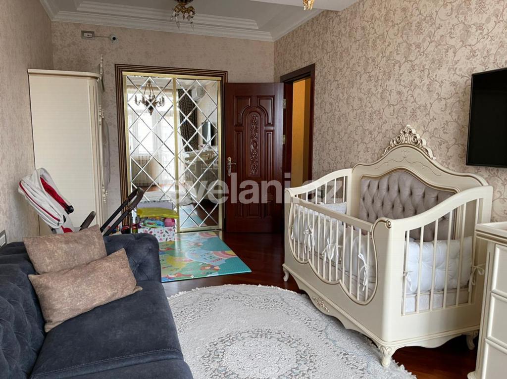 Satılır, yeni tikili, 3 otaqlı, 125 m², Elmlər Akademiyası m.