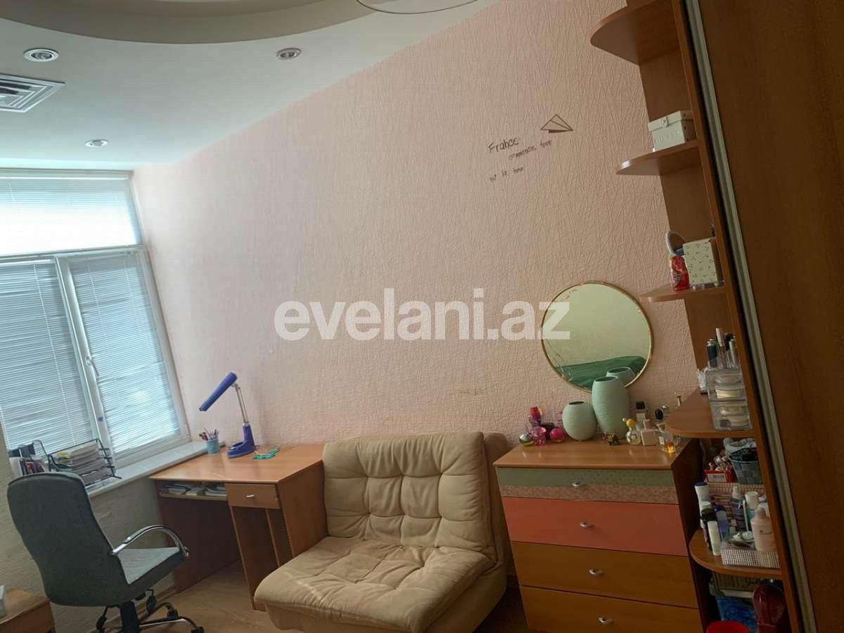 Satılır, köhnə tikili, 3 otaqlı, 75 m², 28 may m.