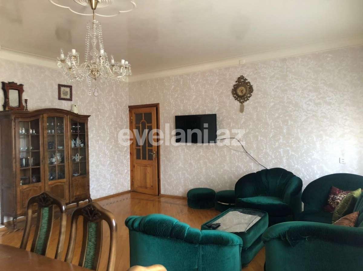 Sale, old building, 5 room, 120 m², Azadlig prospekti m.