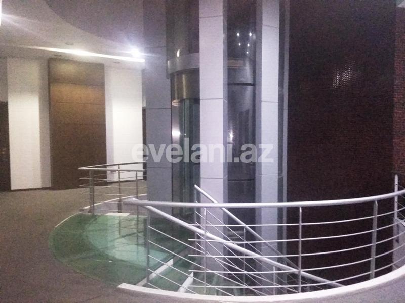 Kirayə verilir, ofis, 1 otaqlı, 30 m², Gənclik m.