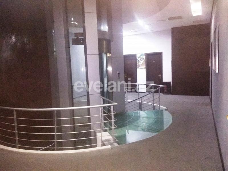 Kirayə verilir, ofis, 1 otaqlı, 30 m², Gənclik m.