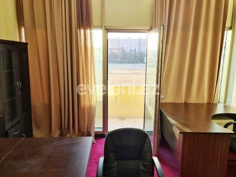 Kirayə verilir, ofis, 1 otaqlı, 30 m², Gənclik m.