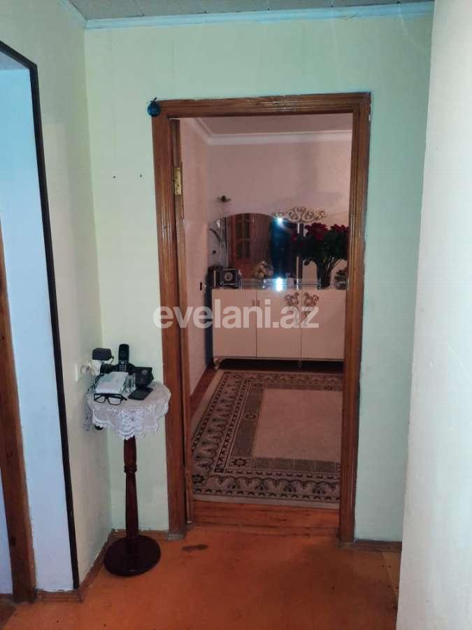 Satılır, köhnə tikili, 3 otaqlı, 110 m², Bakıxanov q.