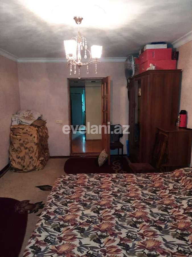 Satılır, köhnə tikili, 3 otaqlı, 110 m², Bakıxanov q.