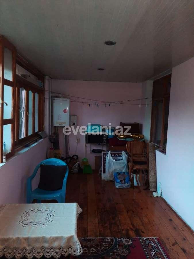 Satılır, köhnə tikili, 3 otaqlı, 110 m², Bakıxanov q.