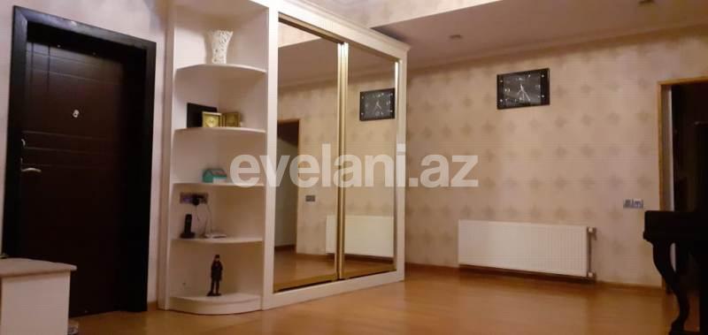 Satılır, yeni tikili, 3 otaqlı, 131 m², İnşaatçılar m.