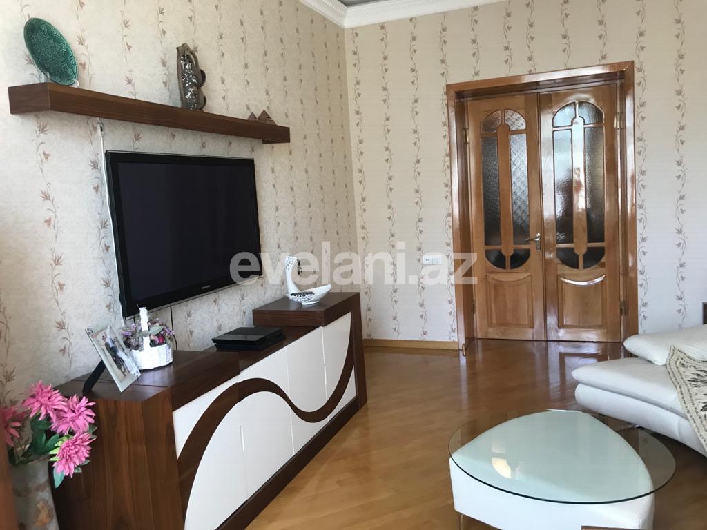 Sale, old building, 3 room, 95 m², Elmlar Akademiyası m.