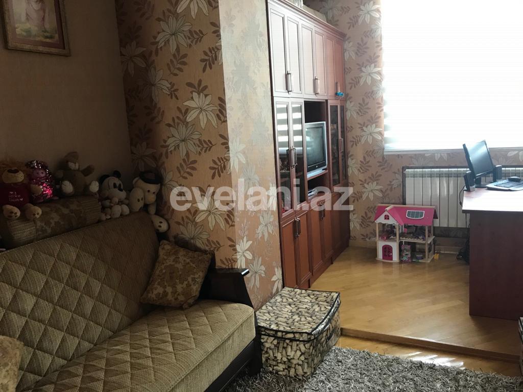 Sale, old building, 3 room, 95 m², Elmlar Akademiyası m.