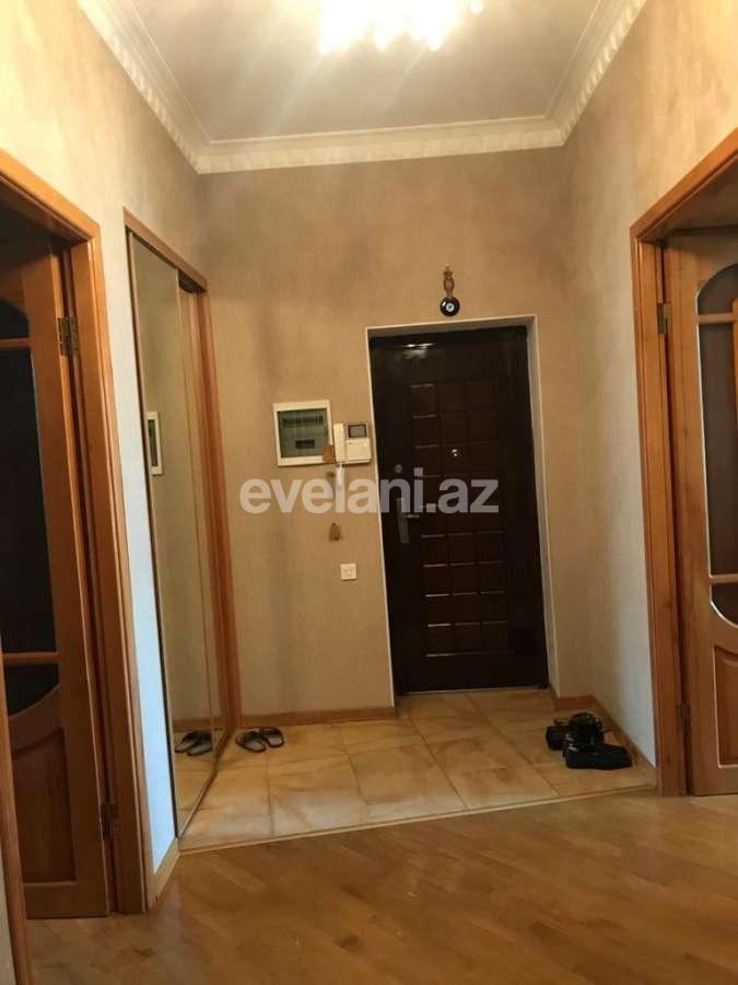 Sale, old building, 3 room, 95 m², Elmlar Akademiyası m.